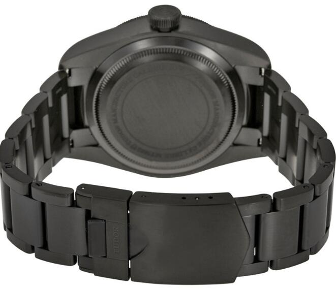 Tudor BLACK BAY DARK M79230DK-0008 Replica Watch